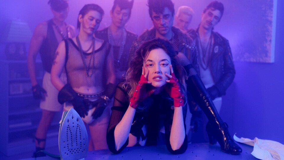 “Please Baby Please”: Amor sem fronteiras, nem&nbsp;preconceitos