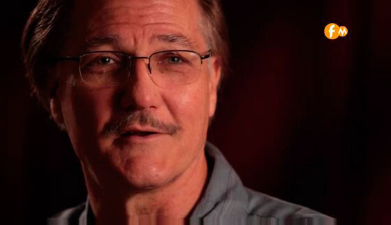 Brian Yuzna sobre “Society”: “A paranóia não é conspiração, tu não vês quem tem o&nbsp;poder”