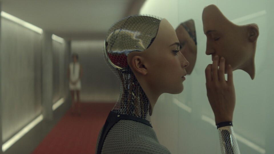 “Ex Machina”: ser humano ou não ser, eis a&nbsp;questão