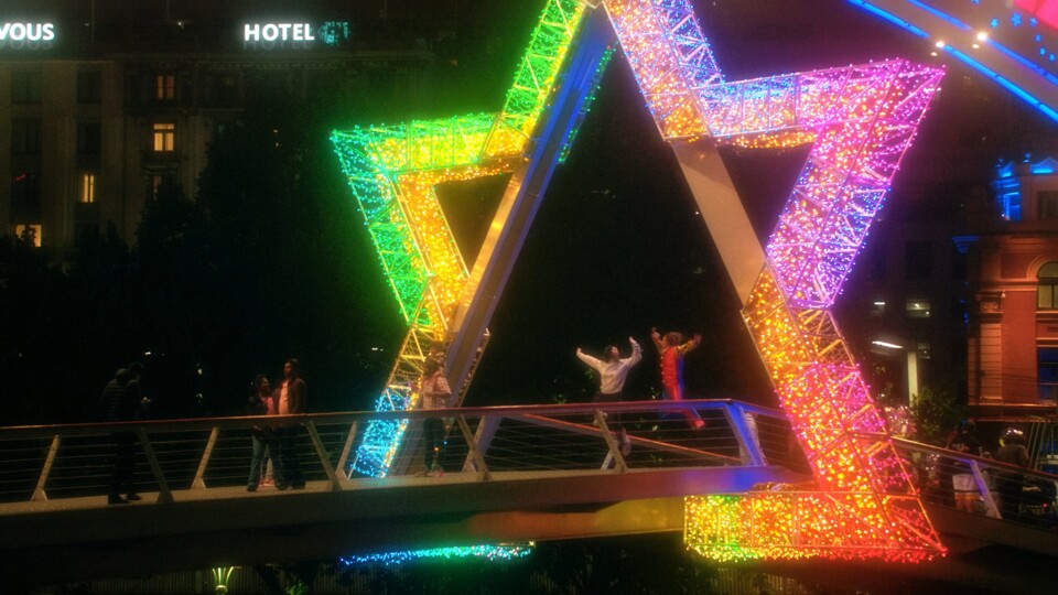 Sophie Somerville e as amizades distantes em “Fwends”: “o espaço onde filmamos molda sempre a forma como a história é&nbsp;contada”