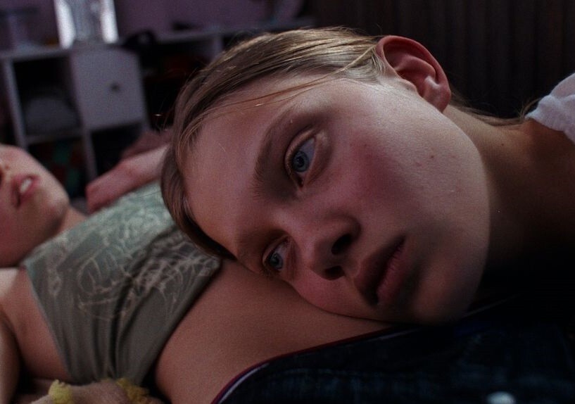 A toxicidade que nos envolve: uma conversa com Saulė Bliuvaitė, realizadora de “Toxic”