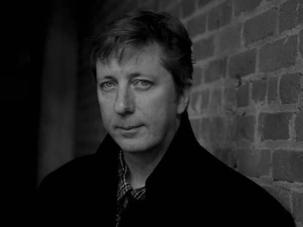 Hal Hartley, o herói independente num palácio de correntes de ar: “Não sou grande fã de revoluções, e sim da&nbsp;evolução”