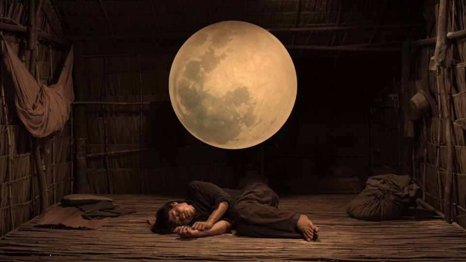 Uma fuga (re)encenada