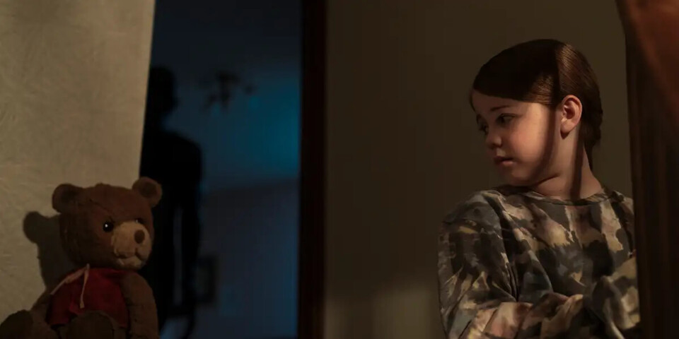 Ele só quer ‘brincar’. Quem? O&nbsp;Paracosmo!