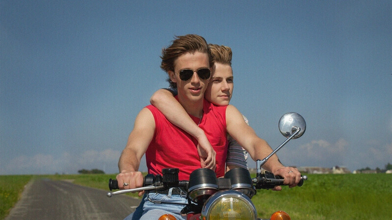 O doentio (mas apaixonado) bailado no cimo do teu&nbsp;sarcófago