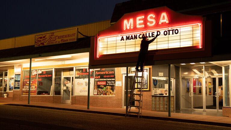 A crítica em marcha de&nbsp;retirada