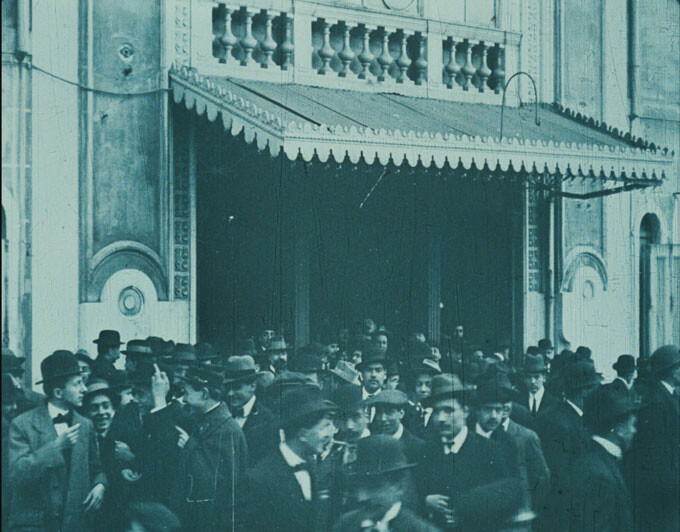 À procura de Fernando Pessoa, enquanto se acha Manuel Guimarães: uma conversa com Leonor&nbsp;Areal