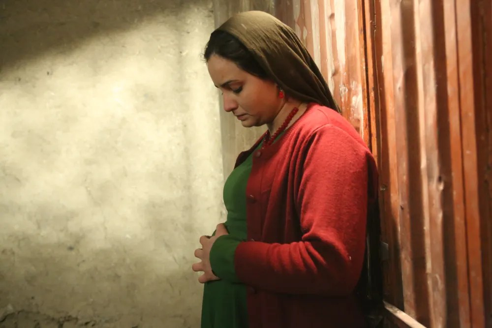 Hava, Maryam, Ayesha: no universo de três&nbsp;mulheres