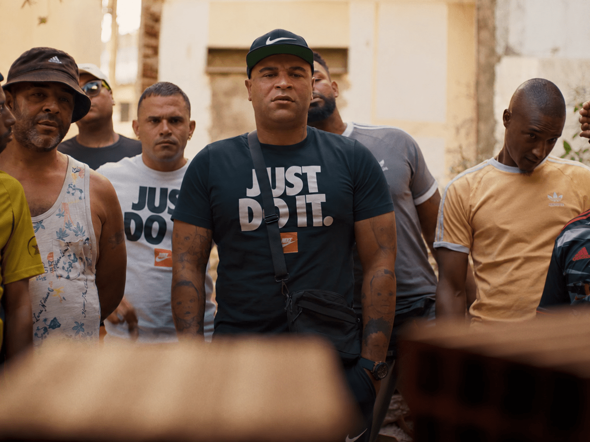 Basil da Cunha e o seu jacaré “à procura da Reboleira como uma espécie de Cinecittà.”